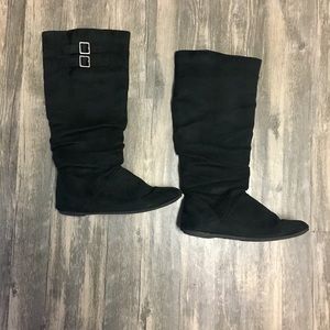 Sz 8 Candies Black Faux Suede Boots